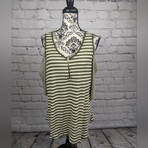 Rue21 women's cold shoulder sleeve knit 1/2 zip front strip print sz 1x top b23